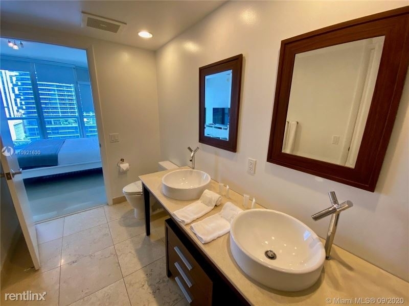 485 Brickell Ave - Photo 15