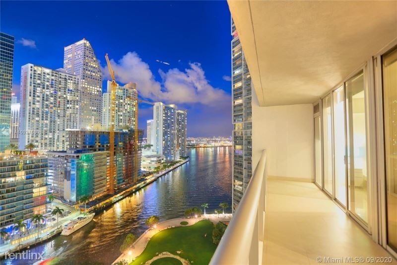 485 Brickell Ave - Photo 0