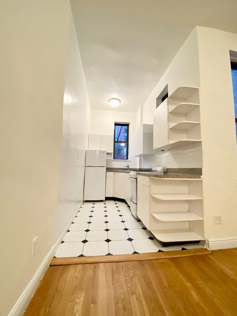 431 East 83rd Street - Photo 0