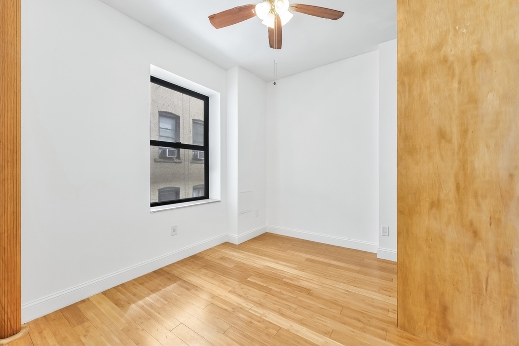 354 East 66th Street - Photo 6