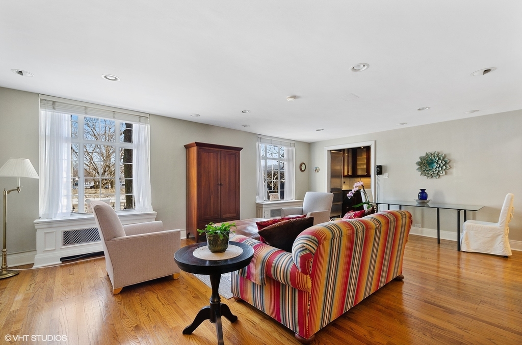 3800 North Lake Shore Drive - Photo 4