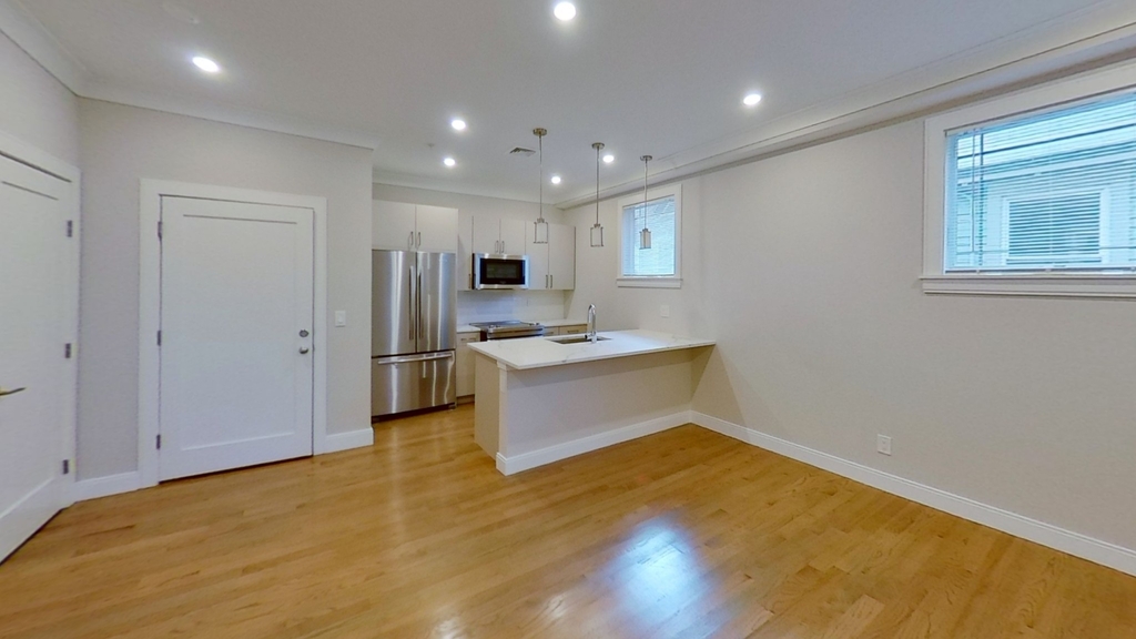 12 Mansfield St. - Photo 1