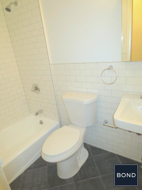 345 East 76 Street - Photo 2