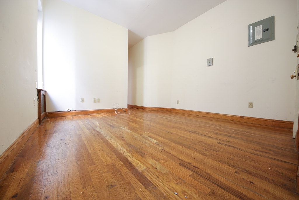 244 West 109th Street - Photo 9