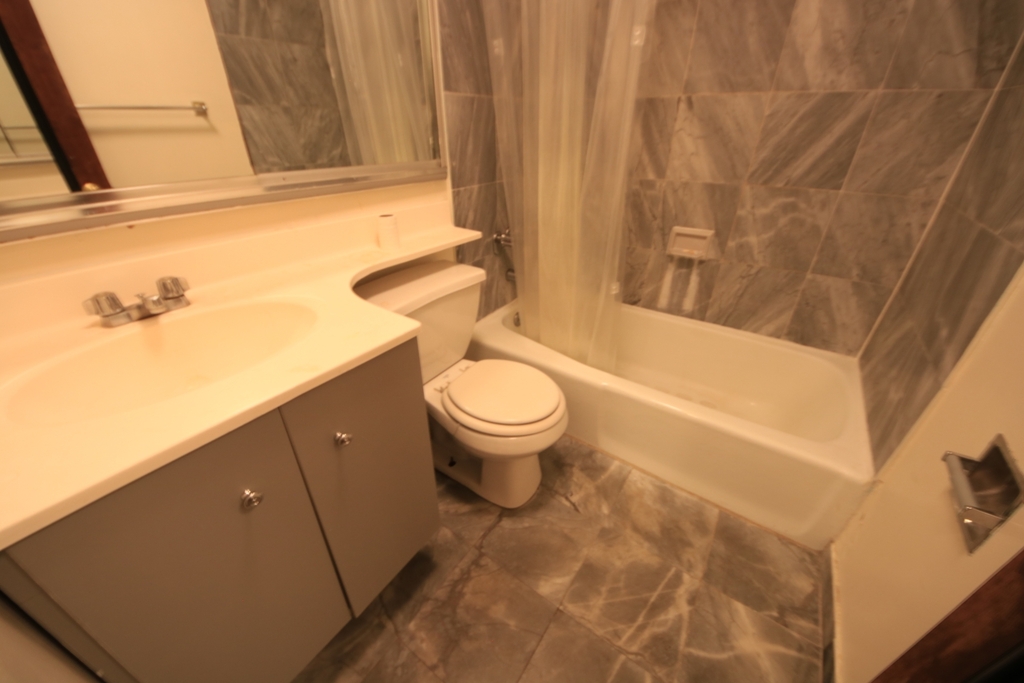 162 West 80th Street - Photo 9