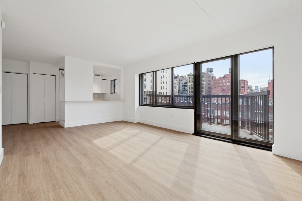 160 West 24th Street - Photo 0