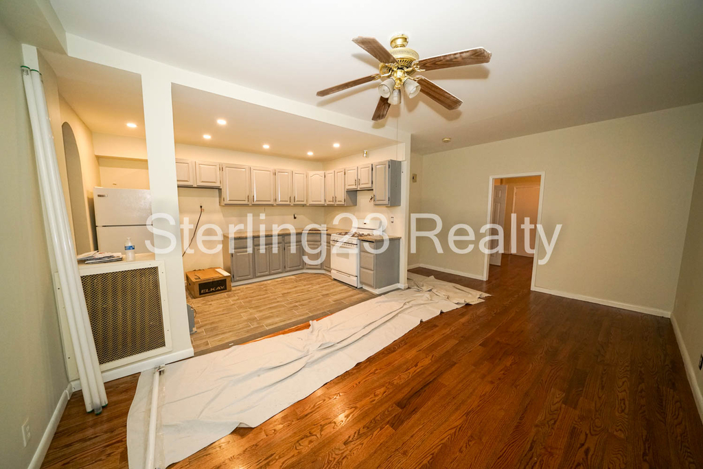 21-8 23rd Street - Photo 2