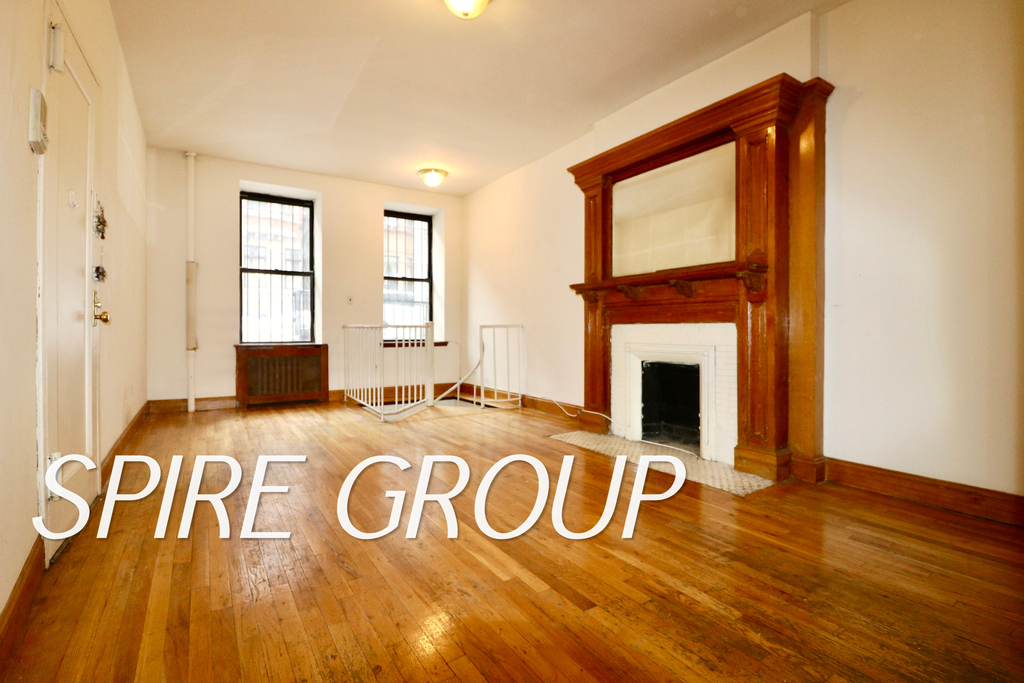 159 West 75th Street - Photo 0