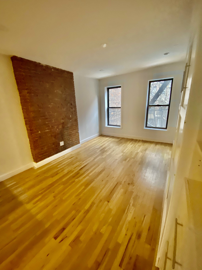 245 East 94th Street - Photo 2