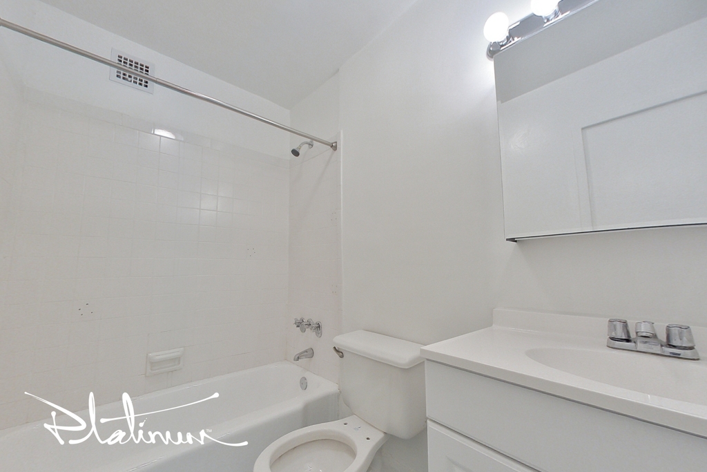 236 East 36th Street - Photo 4