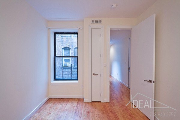 664 Park Place - Photo 2