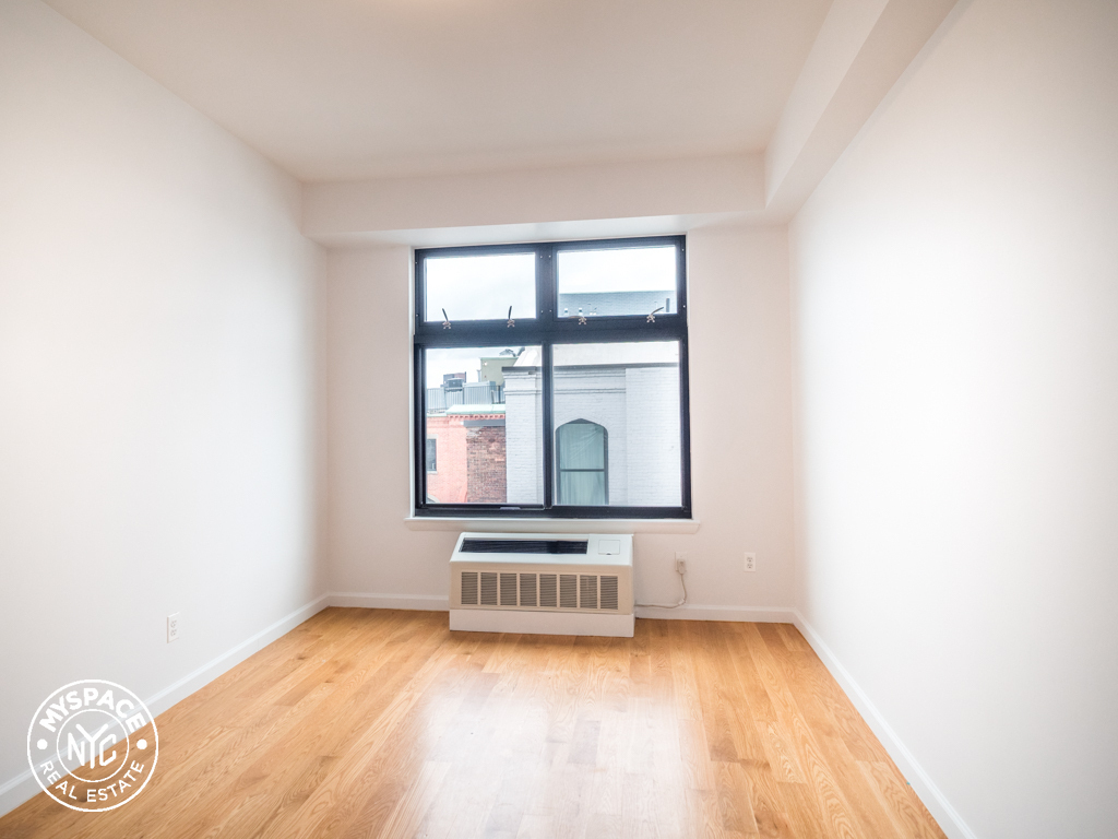 618 Bushwick Avenue - Photo 2