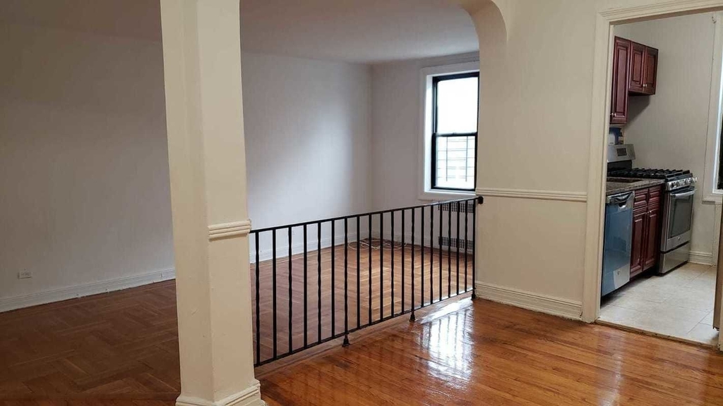 260 Ocean Parkway - Photo 1