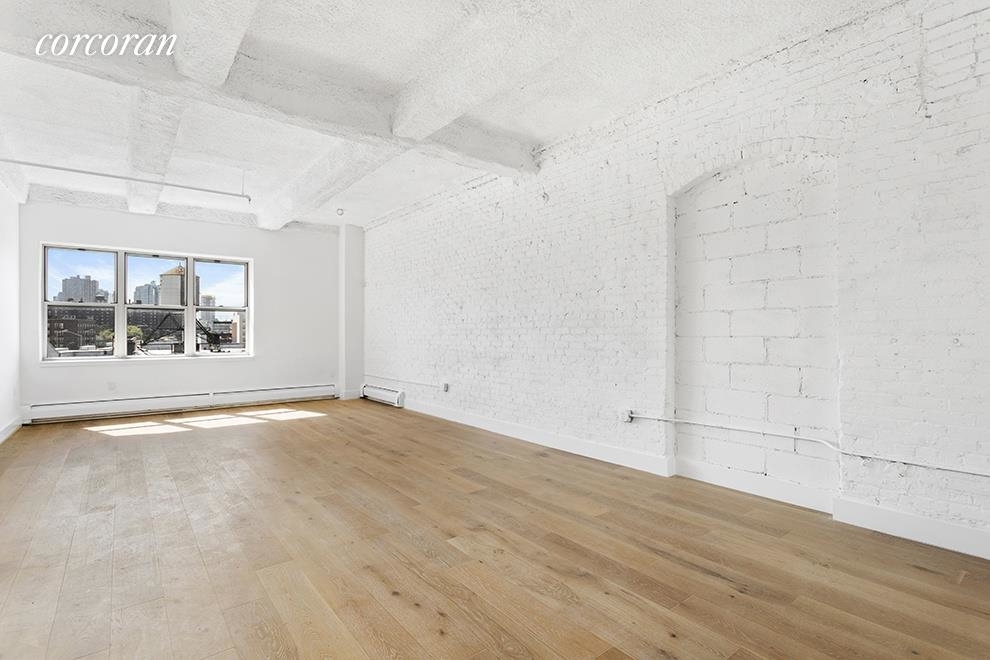 275 Park Avenue - Photo 1