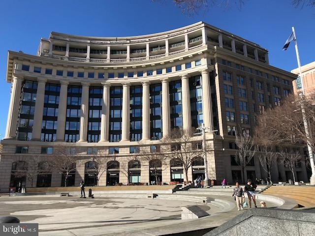 801 Pennsylvania Avenue Nw - Photo 0