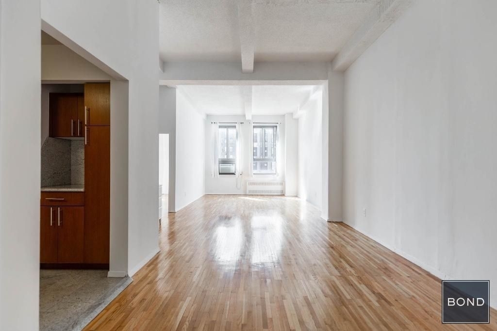 12 East 22nd Street - Photo 1