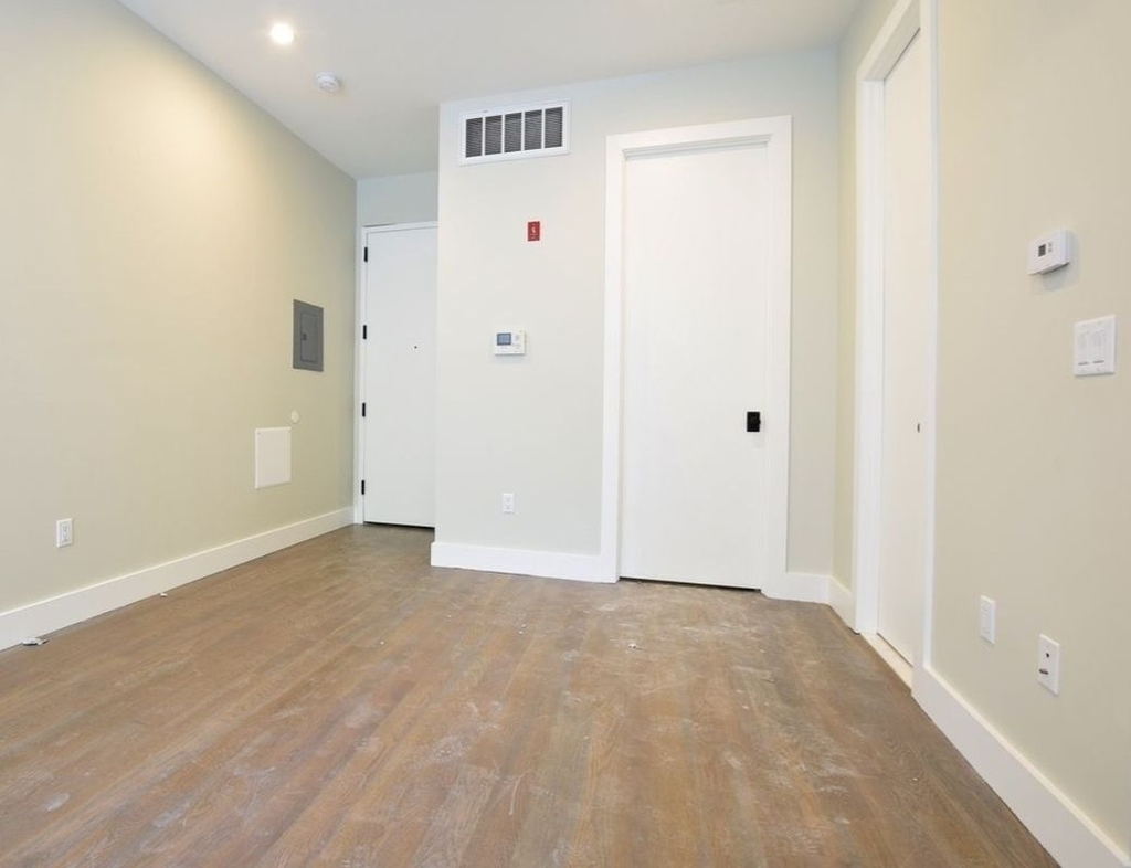 492 Gates Ave #4F Brooklyn - Photo 3