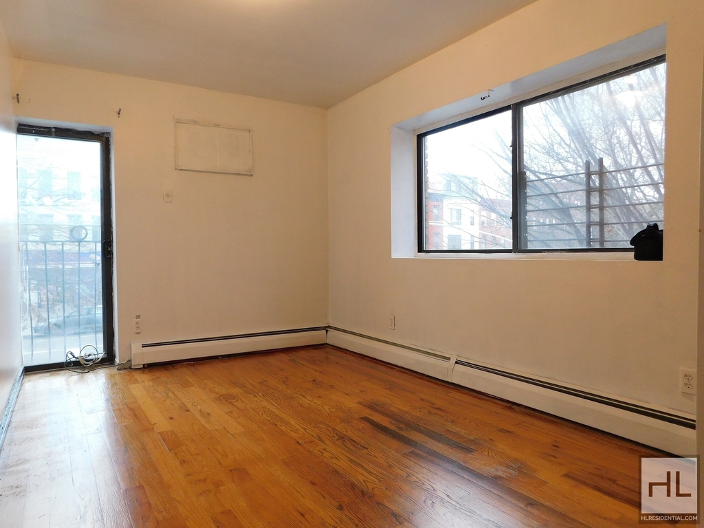 1071 Jefferson Avenue - Photo 4