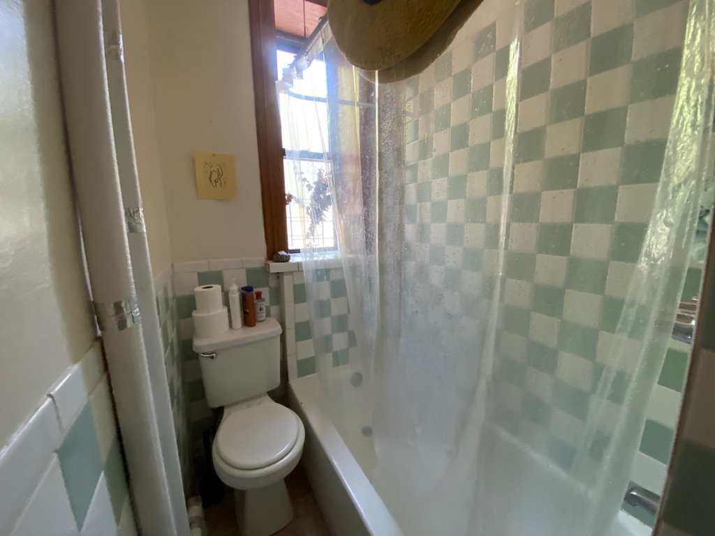 322 Rodney Street - Photo 4