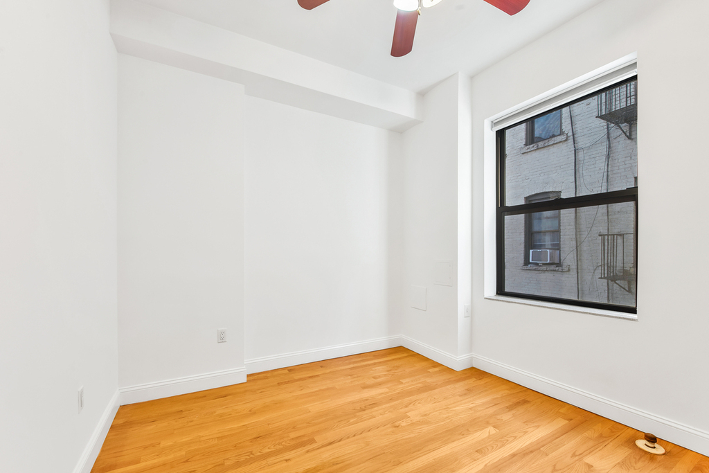 354 East 66th Street - Photo 4