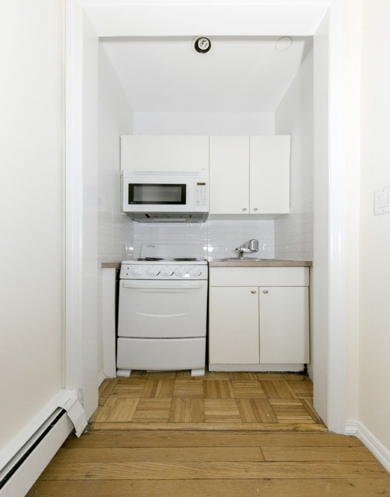 794 Lexington Avenue - Photo 3