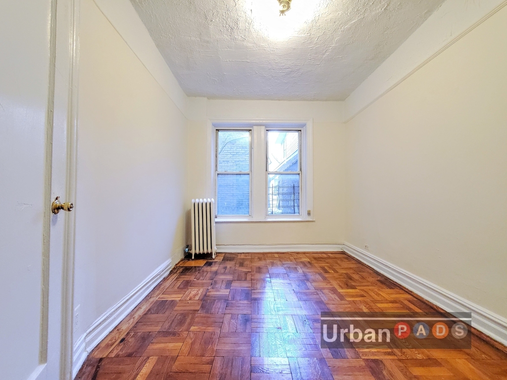 2201 Cortelyou Road - Photo 8