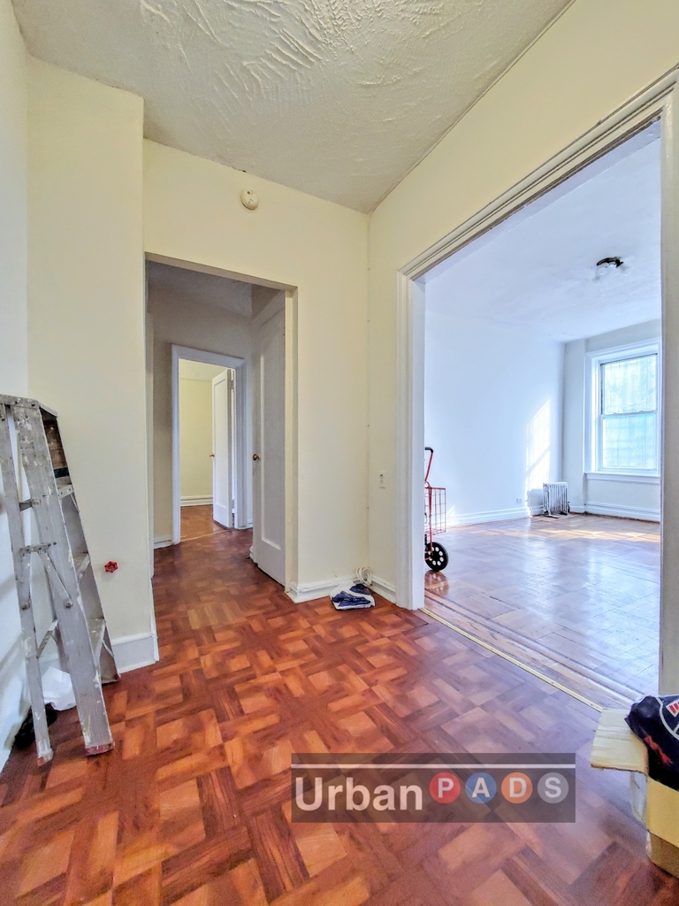 2201 Cortelyou Road - Photo 3