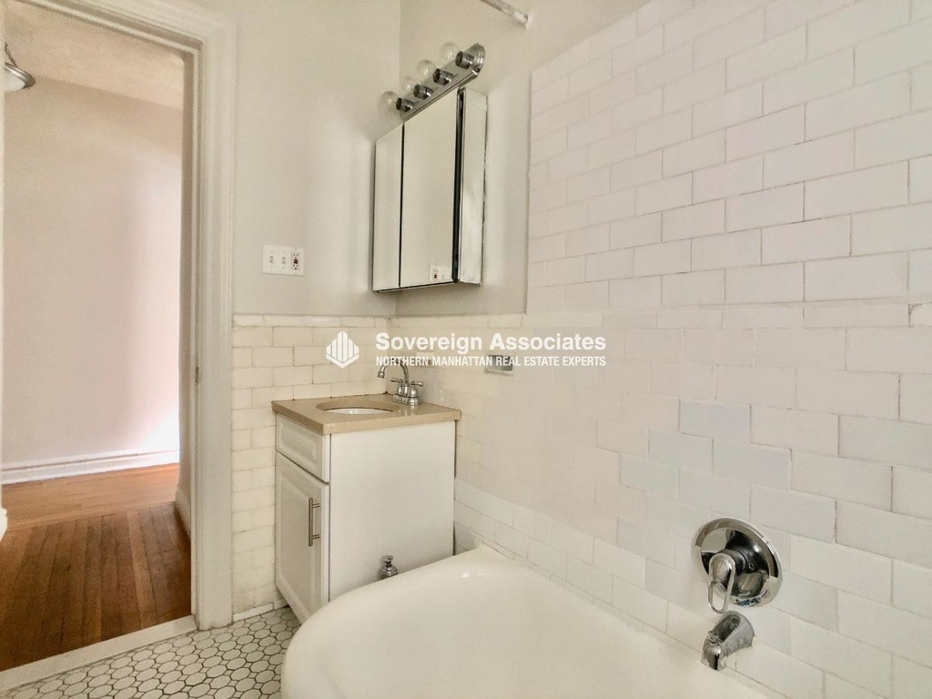 615 Fort Washington Avenue - Photo 7