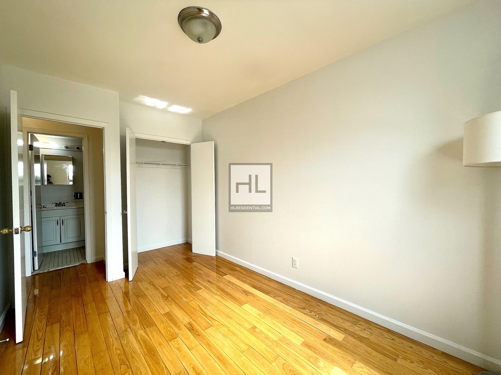 440 Hart Street - Photo 7