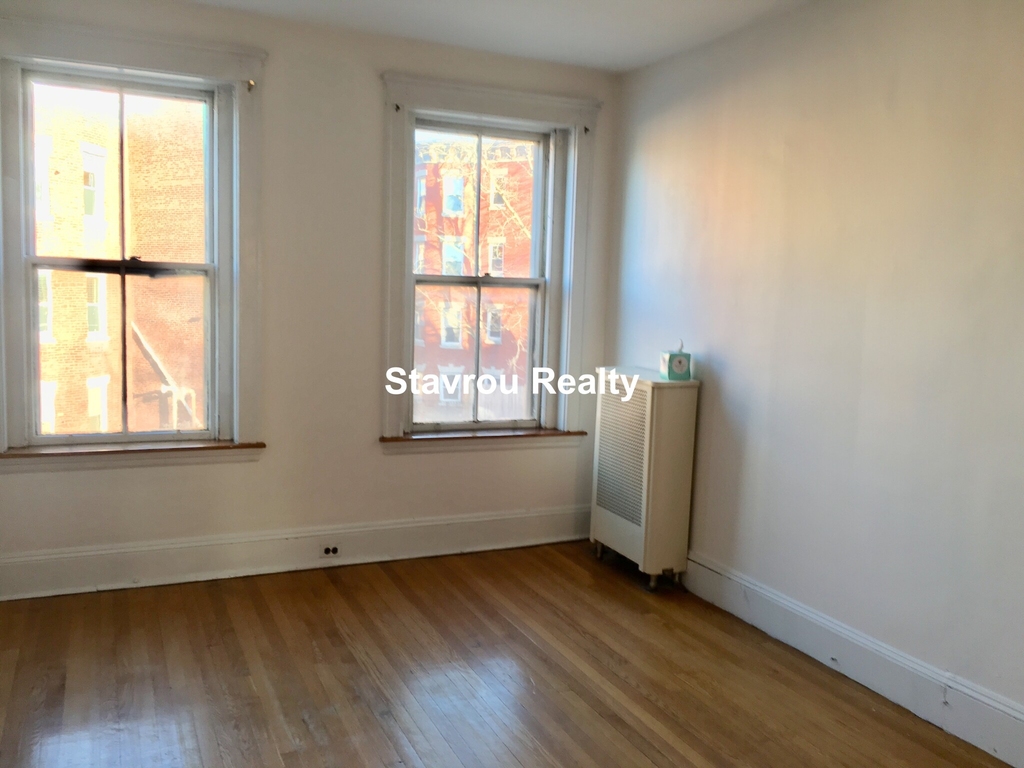 1680 Beacon St. - Photo 3