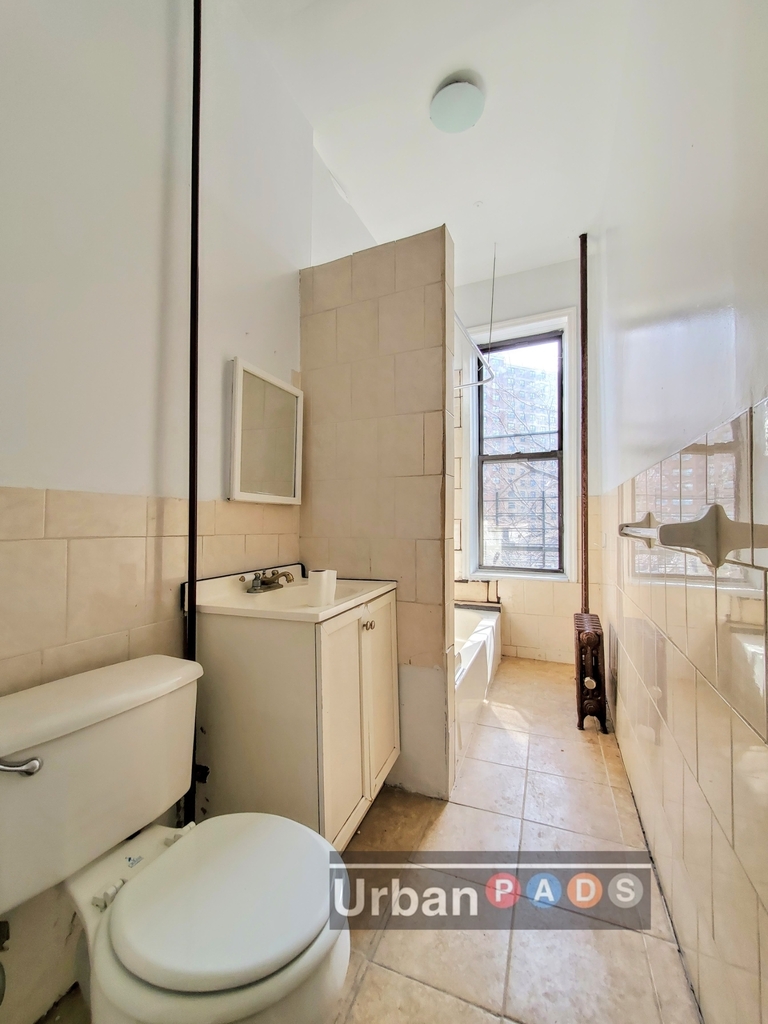 334 Hart Street - Photo 11