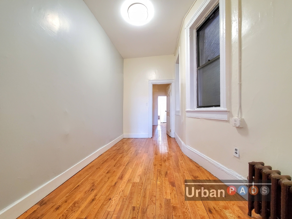 334 Hart Street - Photo 10