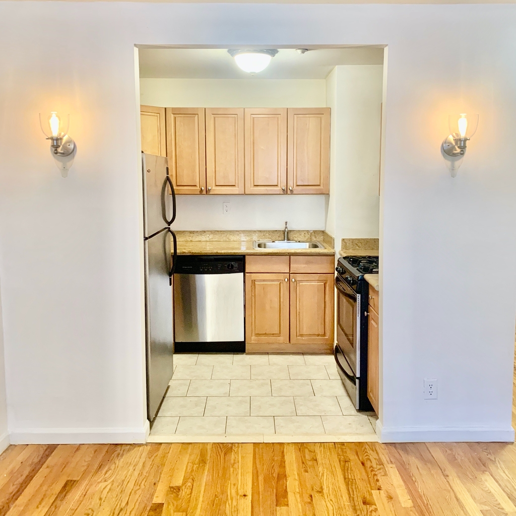 124 East 118th Street - Photo 2