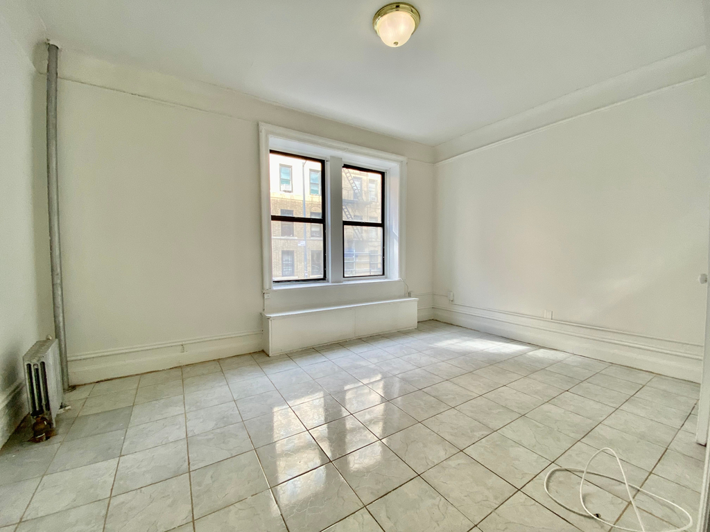 19 Cooper Street - Photo 2