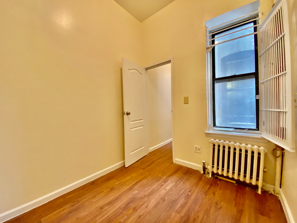 29 West 118th Street - Photo 4