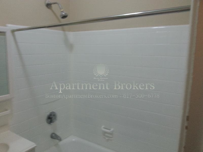 1094 Boylston St. - Photo 3