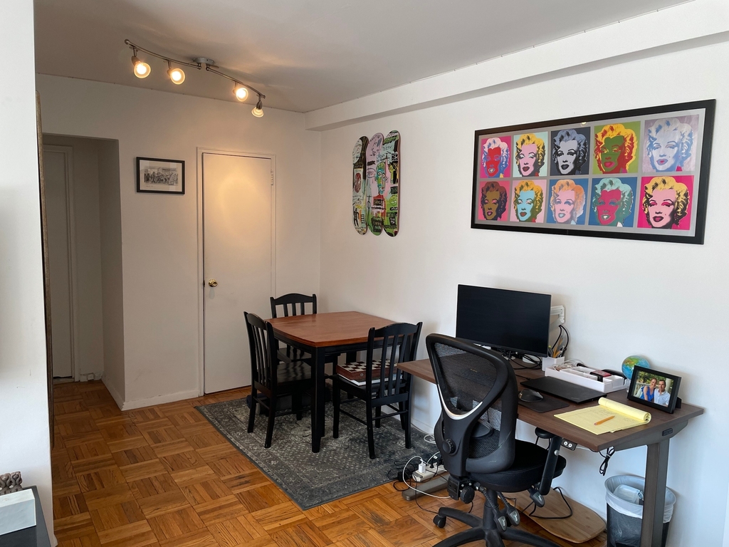 175 West 12th Street - Photo 2