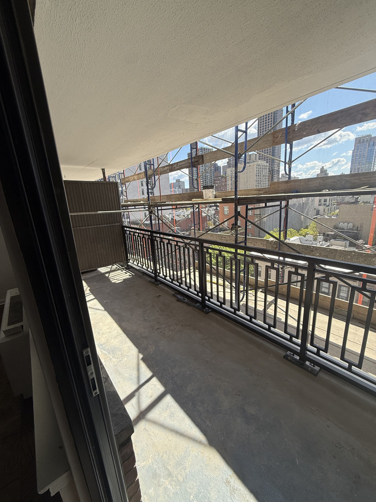 240 East 82nd Street - Photo 12