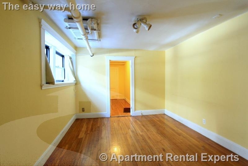 335a Harvard St - Photo 6