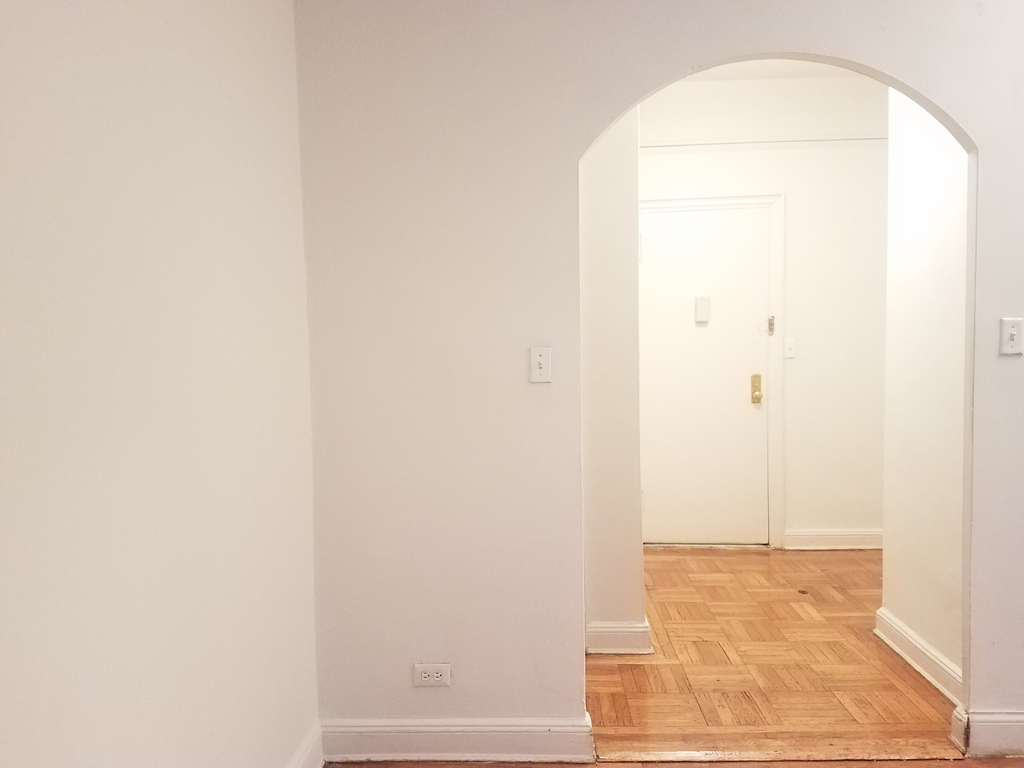 515 West 110th Street - Photo 2