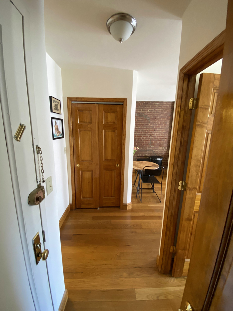 47 West 75th Street - Photo 11