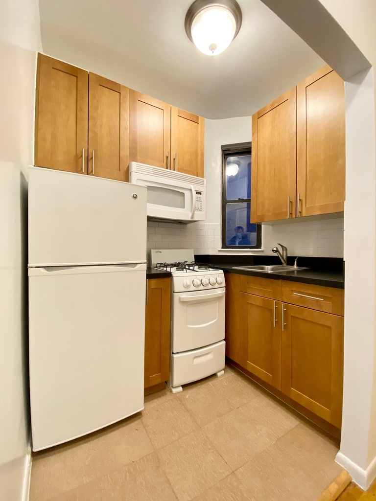 411 East 81st Street - Photo 0