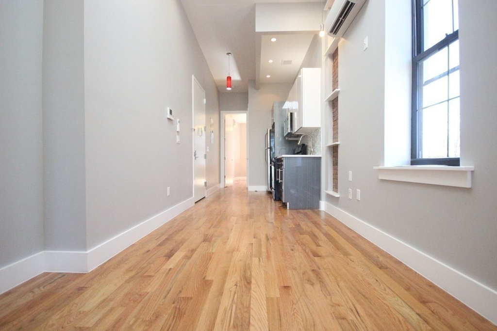 900 Flushing Avenue - Photo 3