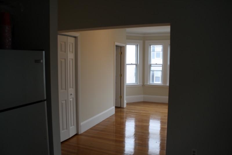 839 Parker St. - Photo 5