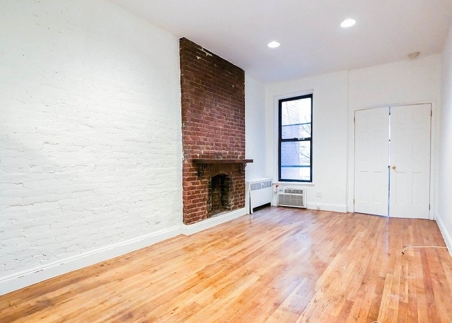 218 East 70th Street - Photo 1