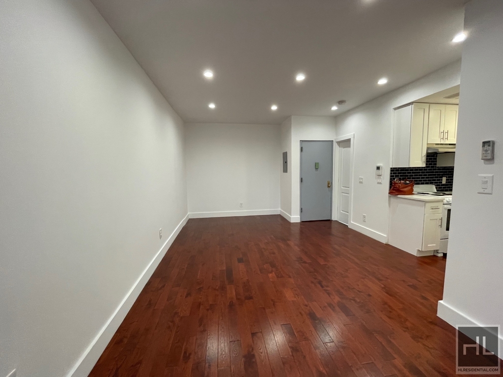 1165 Fulton Street - Photo 2