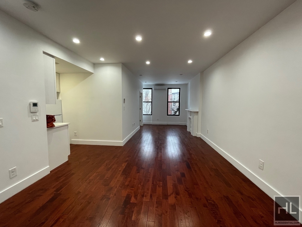 1165 Fulton Street - Photo 3