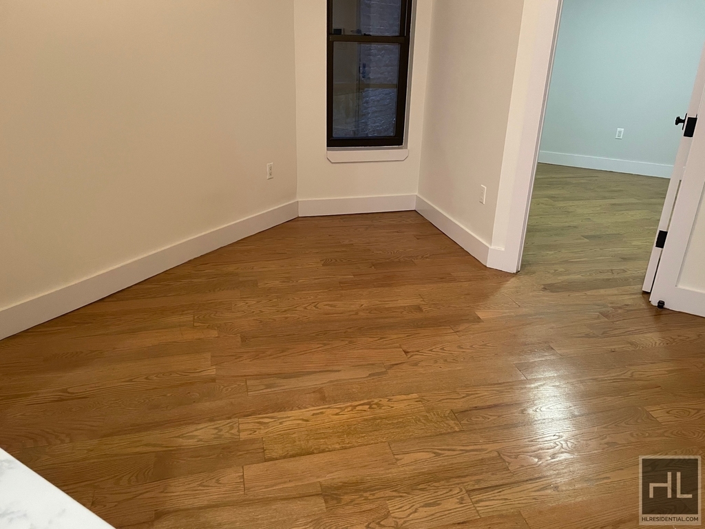 677 Vanderbilt Avenue - Photo 6