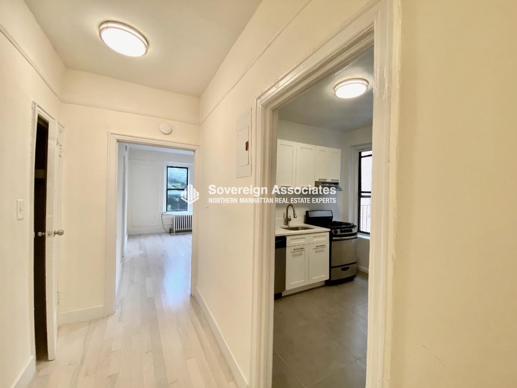 5008 Broadway - Photo 17