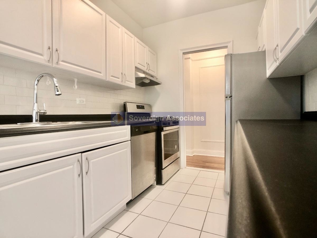 213 Bennett Avenue - Photo 6